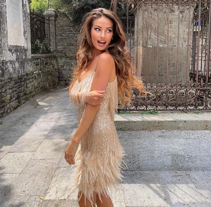 Brielle - Mini vestido de plumas