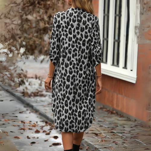 Vestido Camisero de Leopardo con Mangas Elegantes