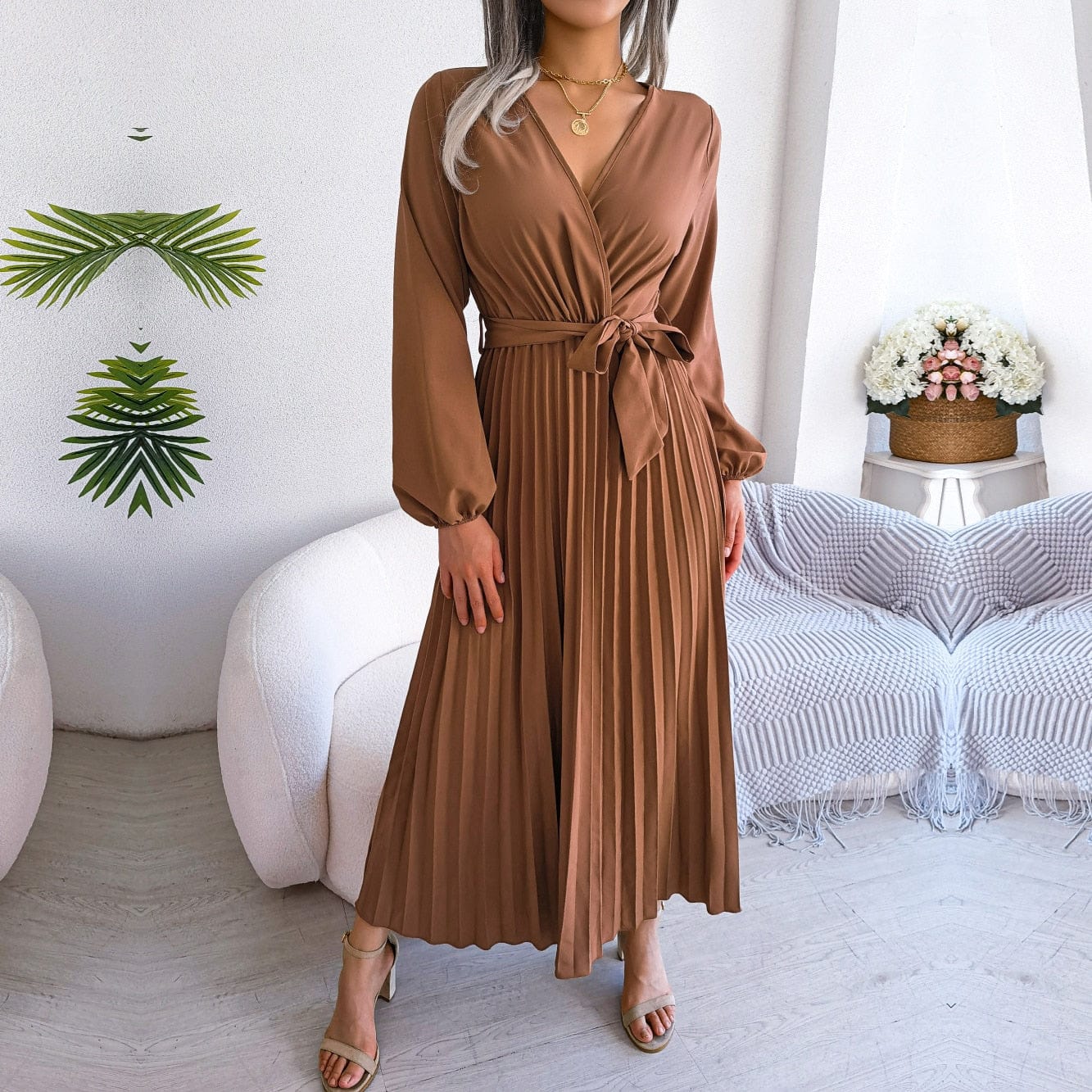 Zoë | Vestido Maxi Marrón Con Escote En V Estilo Boho Festivo